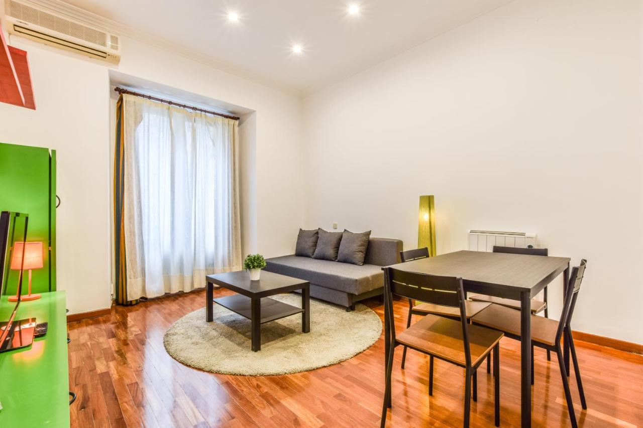 Apartamento Puente De Segovia Apartman Madrid Kültér fotó
