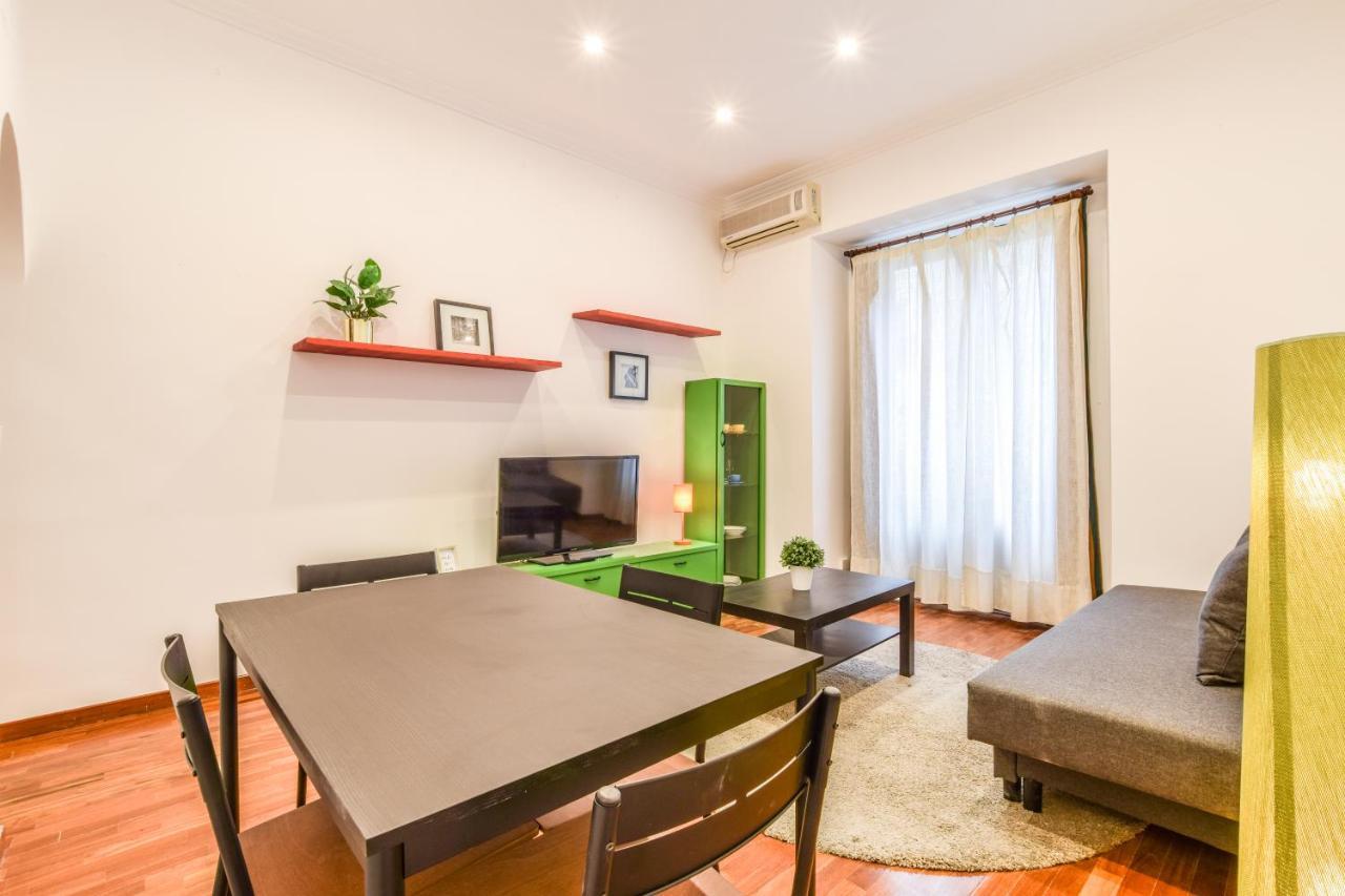 Apartamento Puente De Segovia Apartman Madrid Kültér fotó