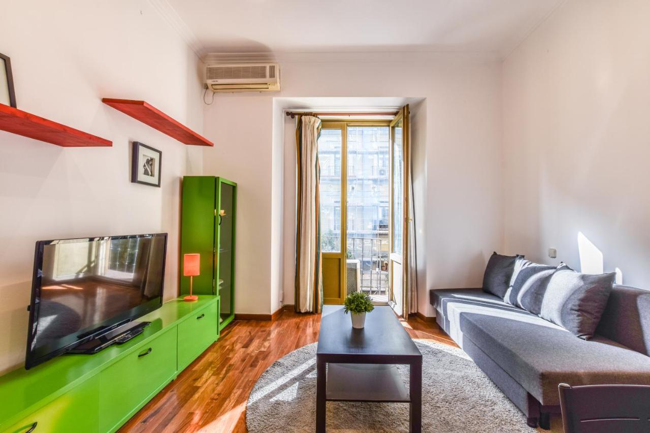Apartamento Puente De Segovia Apartman Madrid Kültér fotó