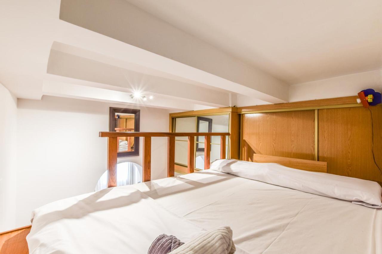 Apartamento Puente De Segovia Apartman Madrid Kültér fotó