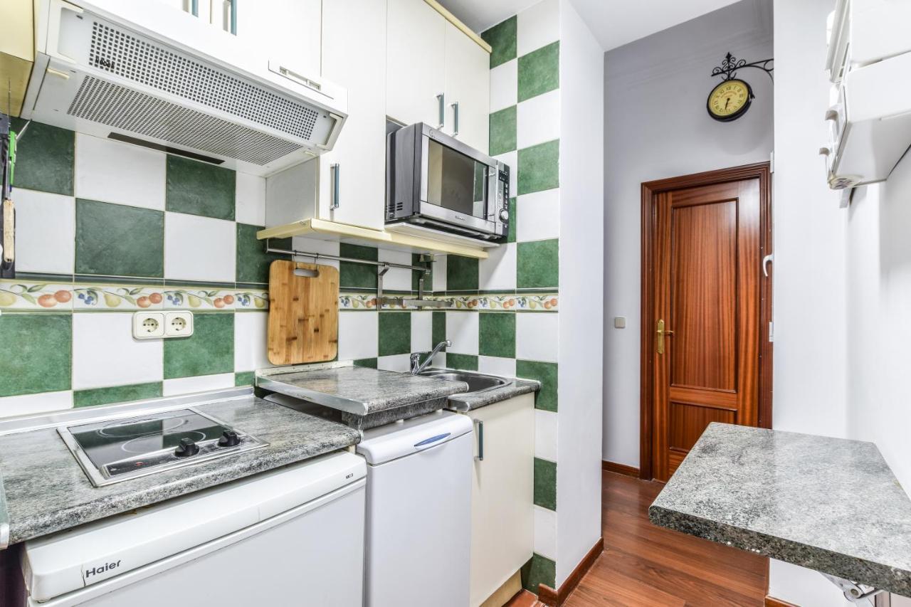 Apartamento Puente De Segovia Apartman Madrid Kültér fotó